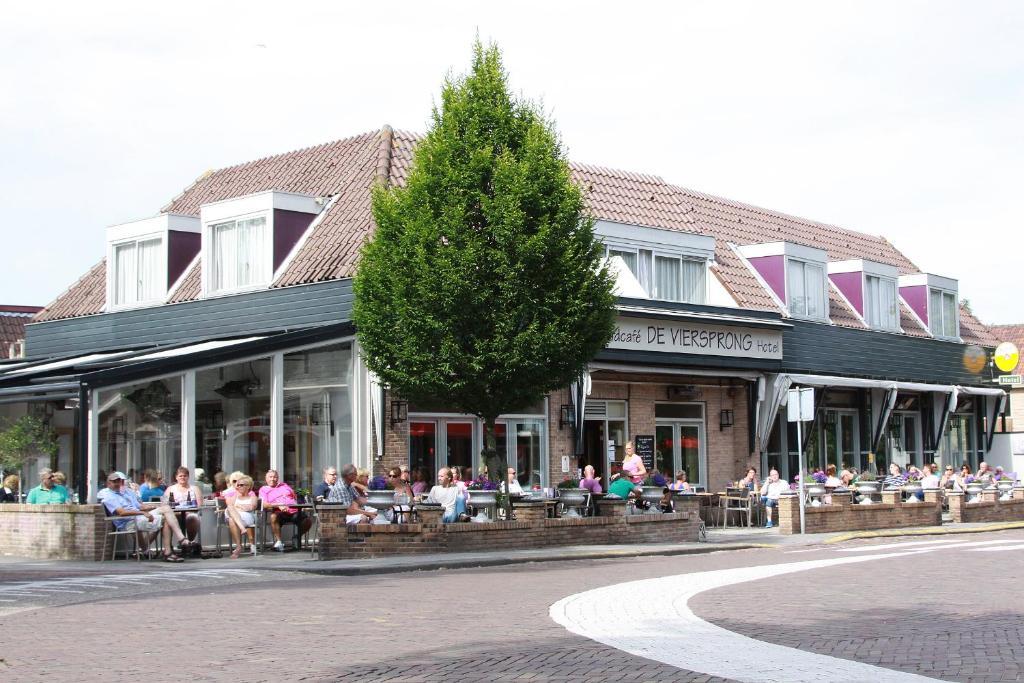 Grandcafe Hotel De Viersprong Schoorl Exterior photo